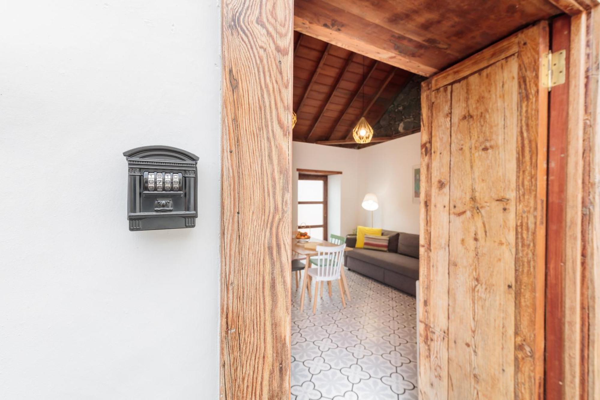 Casa Canaria Azucena Los Llanos De Aridane Ngoại thất bức ảnh